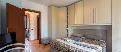 1 soverom, wi-fi (inkludert) og sengetøy