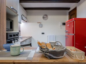Microwave, oven, dishwasher