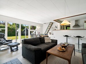 Fernseher, Kamin