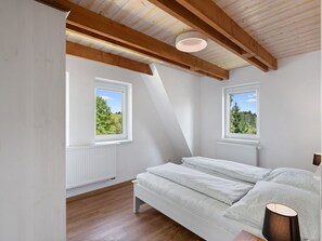3 bedrooms, free WiFi, bed sheets - Beautiful apartment for 5 guests with WIFI, TV and terrace (Ceský Krumlov)