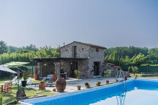 Schwimmbad, Regenschirm, Freizeit, Resort, Gartenmöbel, Estate, Hazienda, Villa, Garten, Stuhl