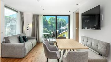 Family Suite | Living area