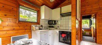 Wonderful private villa with hot tub, WIFI, TV, terrace, pets allowed, panoramic view and parking