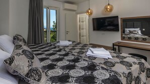 6 habitaciones, cuna de viaje y wifi gratis 