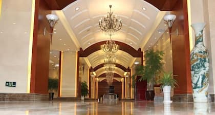 Qingdao Tianrun Jinwang Hotel (Zhengyang Middle Road Subway Station)