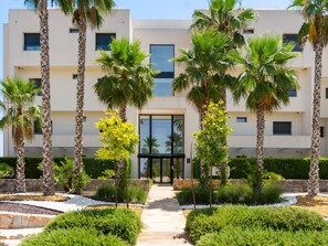 Exterior - Beautiful apartment for 6 people with pool, WIFI, A/C, TV and patio (Pilar De La Horadada)