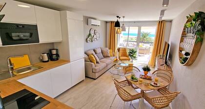 Vacation apartment Sol, sea view, air conditioning, WiFi, pool, close to the beach, Morro Jable