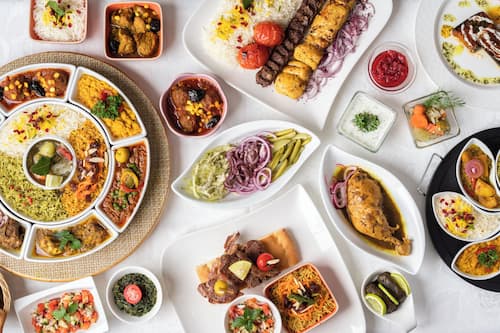 Serveert lunch en diner, Afghaanse gerechten