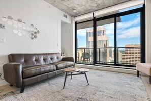 تلفزيون ذكي