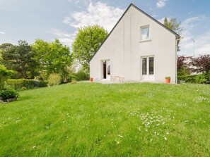 Exterior - Wonderful private villa for 6 guests with WIFI, TV, terrace and pets allowed (La Richardais)