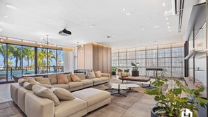 Unclassified image, 5 of 67, button - Stunning Ocean Views, Prime Pool & Gym Access (Miami)