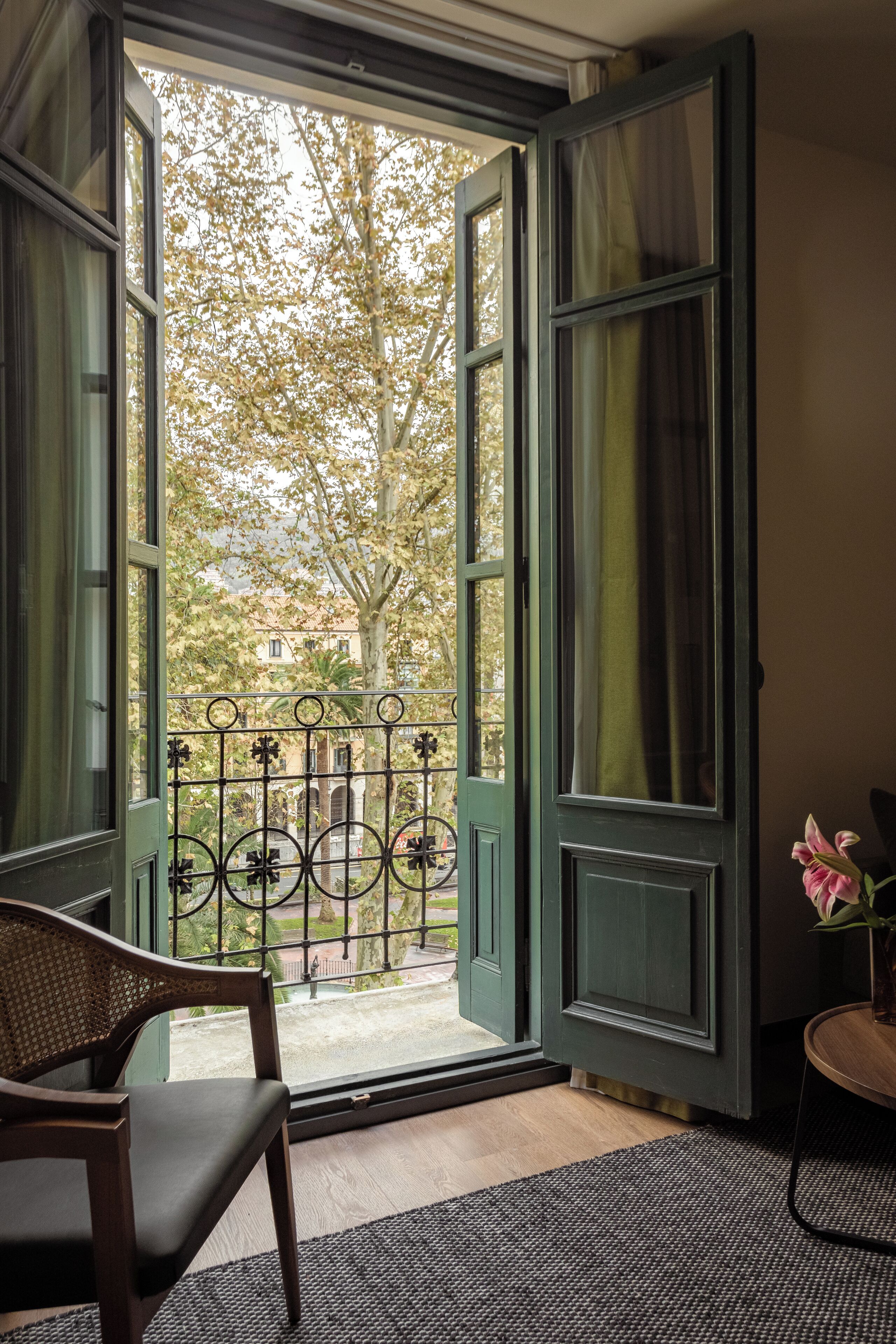 Deluxe Studio, Balcony, Garden View | Premium bedding, down duvets, laptop workspace, blackout curtains