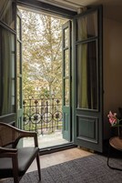 Deluxe Studio, Balcony, Garden View