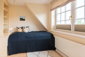 2 Schlafzimmer, Bügeleisen/Bügelbrett, kostenloses WLAN