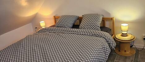 1 bedroom, iron/ironing board, free WiFi, bed sheets