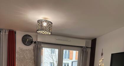 Apartment with terrace and private garden near Disney & shopping center