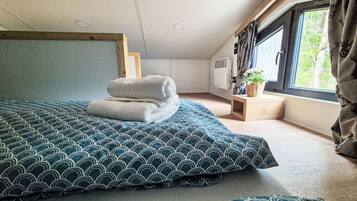 2 bedrooms