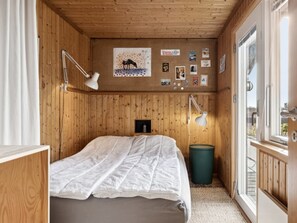 2 bedrooms, Internet
