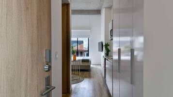 1 bedroom, desk, iron/ironing board, WiFi