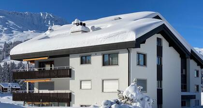 Schöne Wohnung für 4 Leute mit W-LAN, TV und Balkon