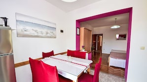 Unclassified image, 3 of 28, button - Beautiful apartment for 6 guests with A/C, WIFI, TV, balcony and pets allowed (Omiš)