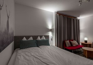 1 quarto, Wi-Fi de cortesia, roupa de cama