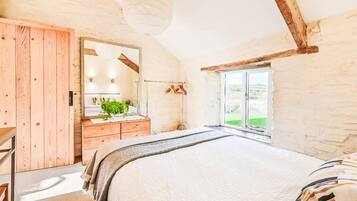 2 bedrooms, free WiFi