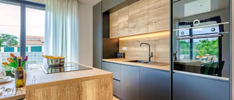 Microwave, oven, dishwasher