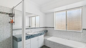 Dusche, Whirlpool