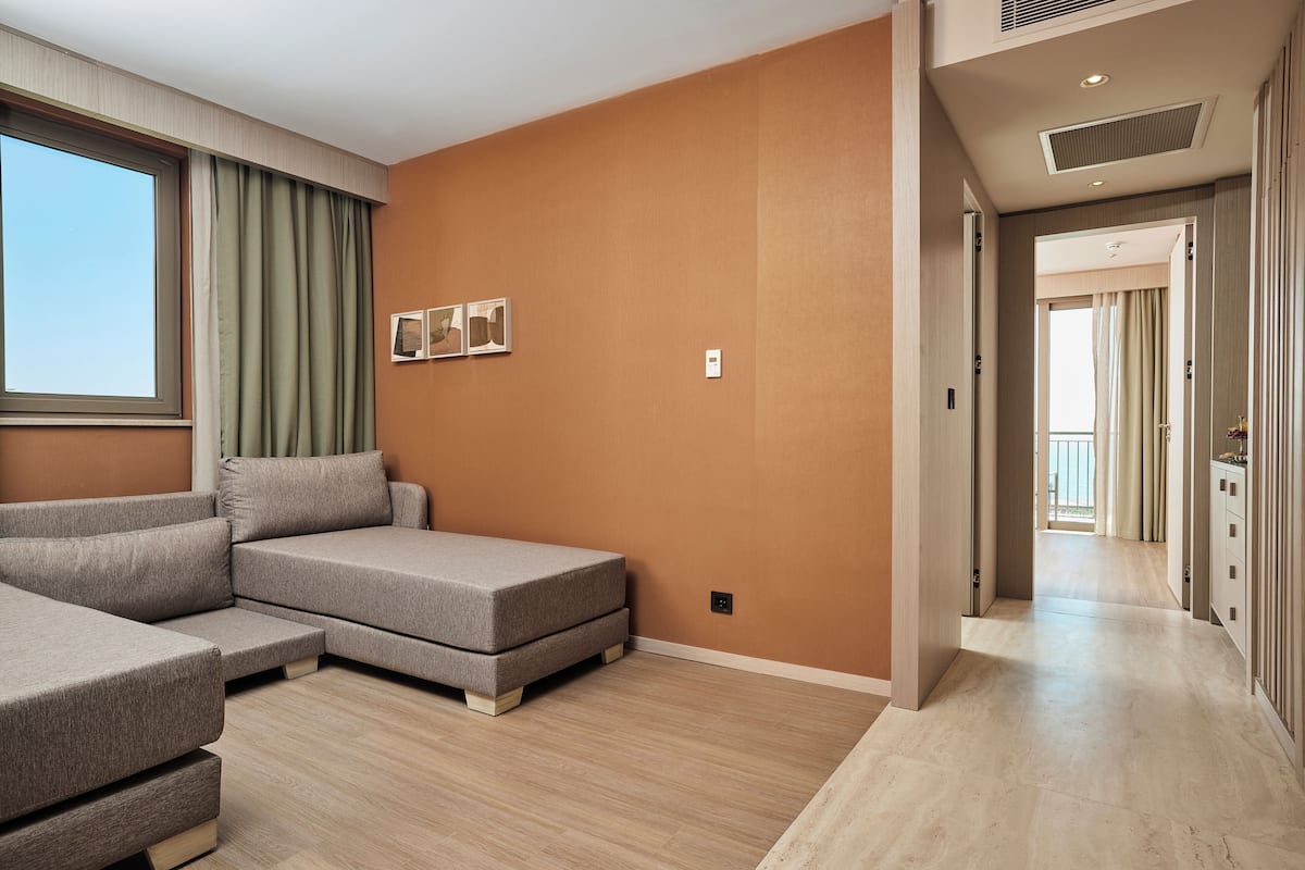 1 habitación, minibar con artículos gratuitos y escritorio