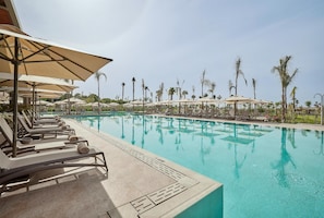 2 indoor pools, seasonal outdoor pool, pool umbrellas, pool loungers - Lusso Sorgun (Manavgat)