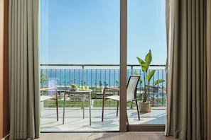 1 habitación, artículos del minibar gratis y escritorio