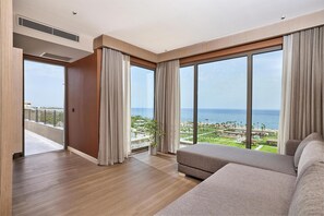 Free minibar, in-room safe, desk, laptop workspace - Lusso Sorgun (Manavgat)