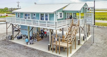 Cocodrie Waterfront Fishing Camp - Sportsmans Paradise