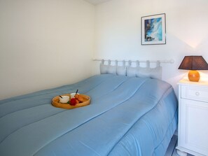 1 quarto, berço de viagem, Wi-Fi (sobretaxa), roupa de cama