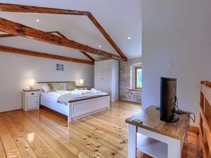 2 bedrooms, free WiFi - Stunning  villa for 4 guests with WIFI, hot tub, private pool, A/C, TV, terrace and pets allowed (Pazin)