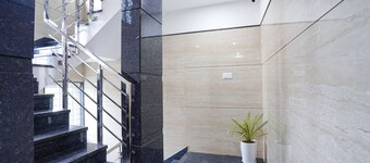 Fabhotel Hsr Gateway