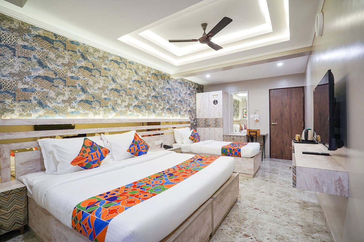 Executive Room