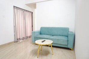 Lobby sitting area - Fabhotel En Suite (Pune)