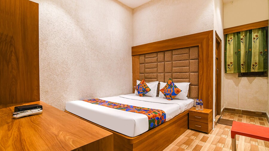 Fabhotel Marina