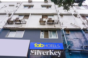 Exterior - Fabhotel Silver Key I (Pune)