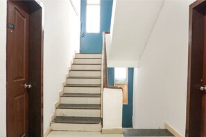 Lobby - FabHotel Silver Key (Pune)