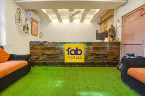 Reception - FabHotel Goa Holiday Beach Resort (Calangute)