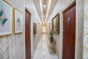 Lobby - FabHotel Partha Residency (Bengaluru)