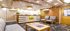 Reception - Fabhotel Royal Garden (Kolkata)