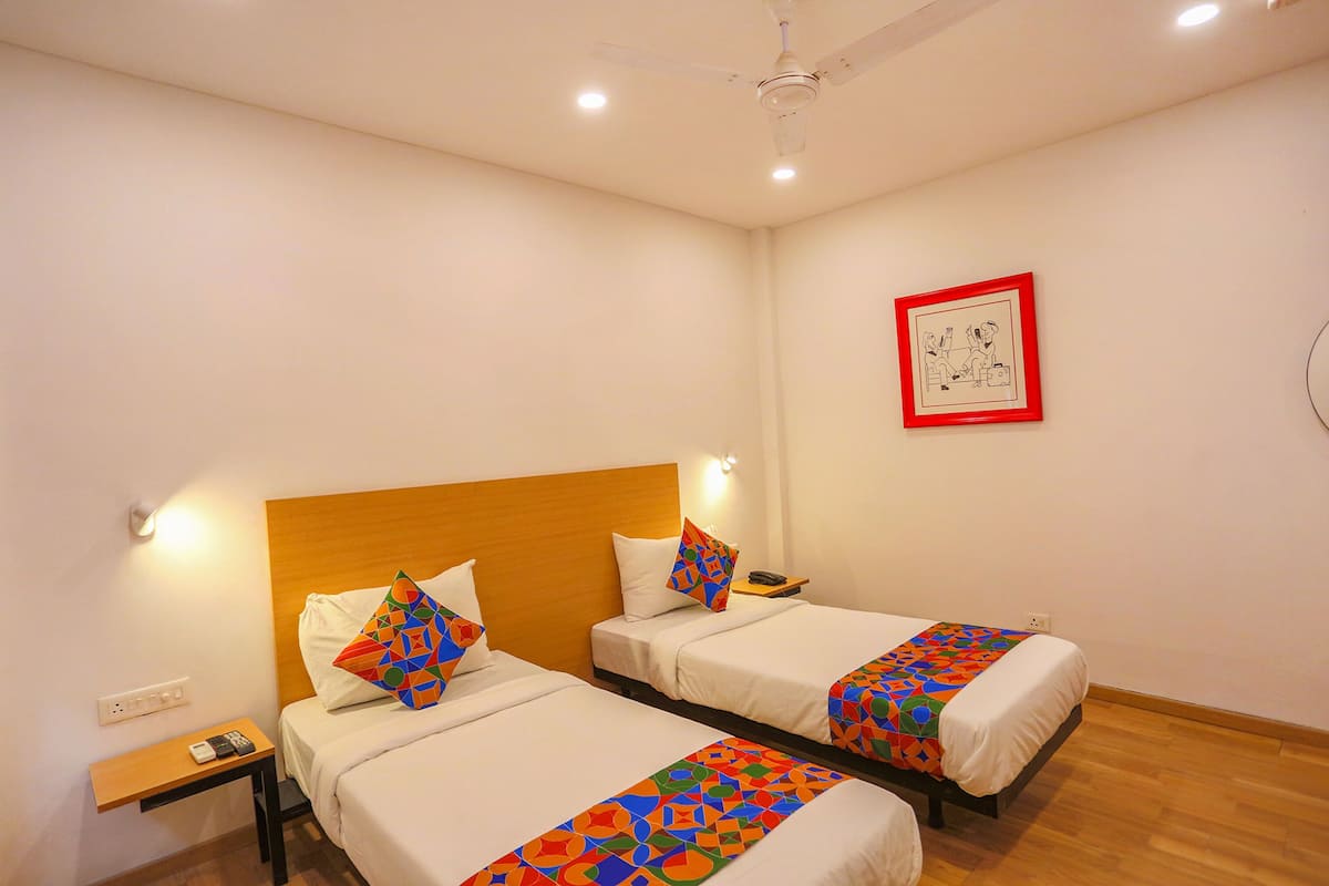 Egyptian cotton sheets, premium bedding, in-room safe, free WiFi