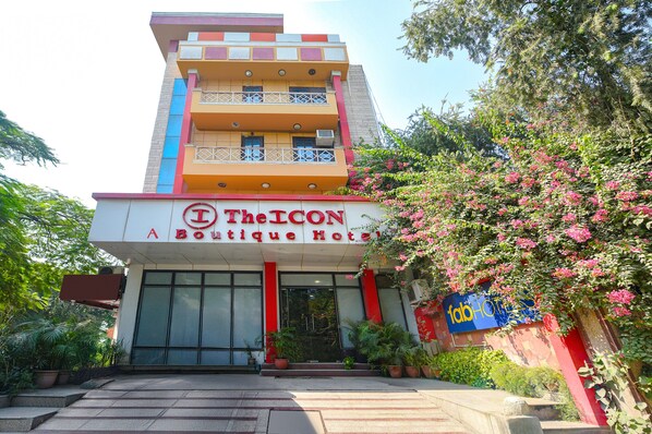 Exterior - Fabhotel The Icon (New Delhi)
