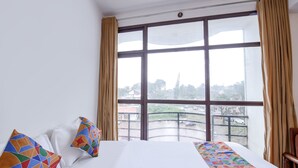 Room - Fabhotel Raj (Madikeri)