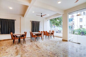 Restaurant - Fabhotel The Pearl Boutique (Bengaluru)