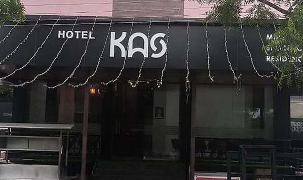 Façade de l’hébergement - soirée/nuit